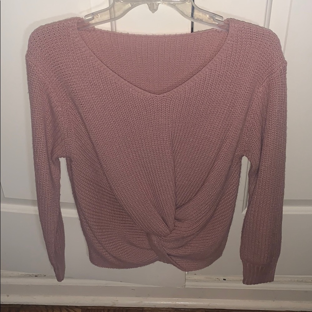 Shein twist front sweater size Xl-runs small